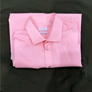 Calvin Klein Men's Light Pink Dress Shirt